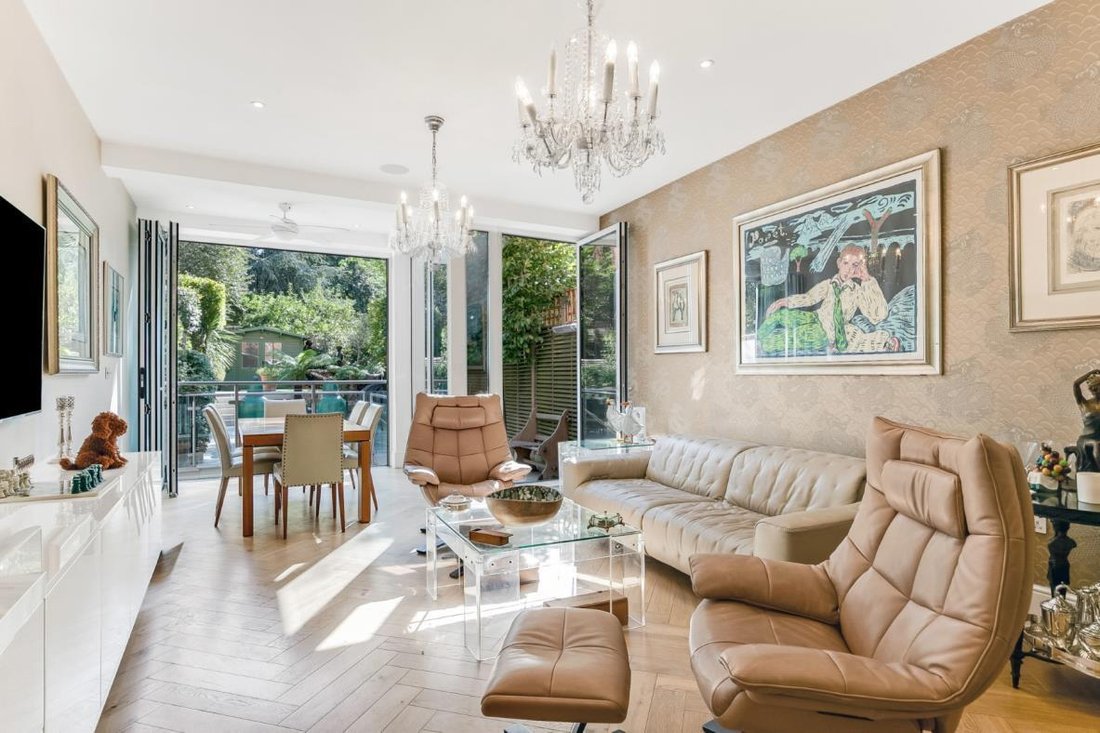 Apartment in West Hampstead, Camden, England 5 - 17099108