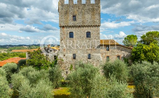Country House in Monteriggioni, Tuscany, Italy 1