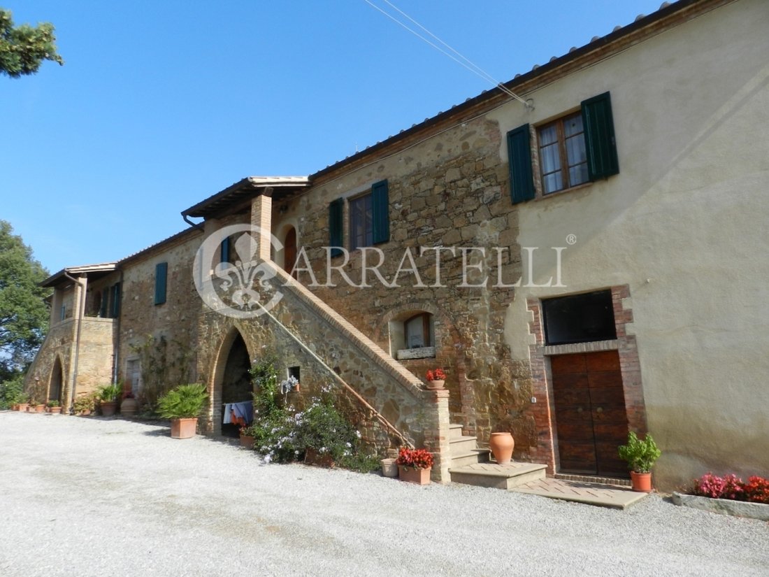 Country House in Montalcino, Tuscany, Italy 2 - 10646533