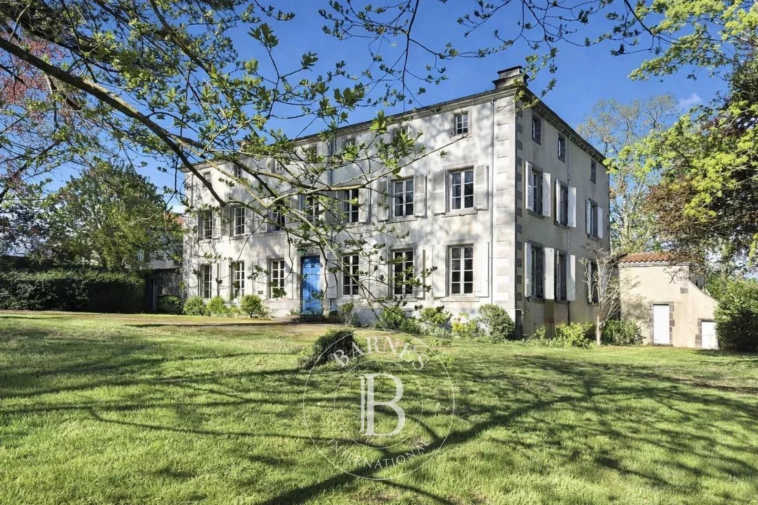 Maison à Centre, Riom, France 3 - 15753324