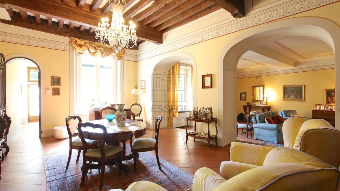 Apartment in Historic Center, Lucca, Tuscany 3 - 16117972