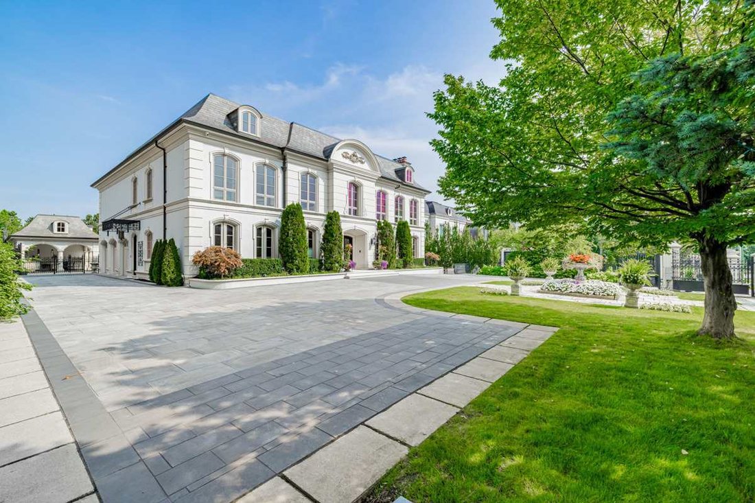 Haus in Vaughan, Ontario, Kanada 3 - 17098607