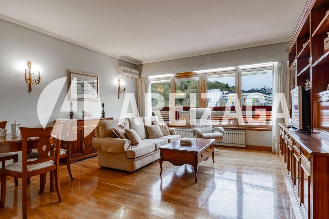Apartment in Centro, Donostia-San Sebastian, Spain 3 - 17103904