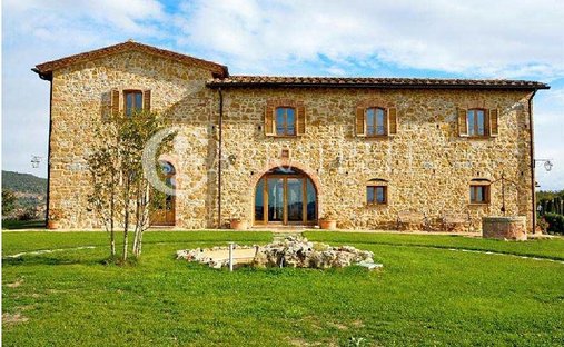 Country House in Pienza, Tuscany, Italy 1