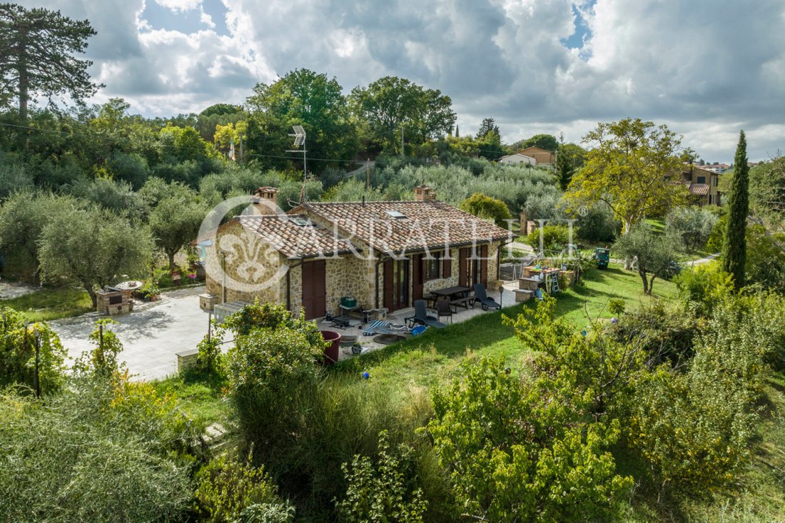 Country House in Montepulciano, Tuscany, Italy 1 - 13850714