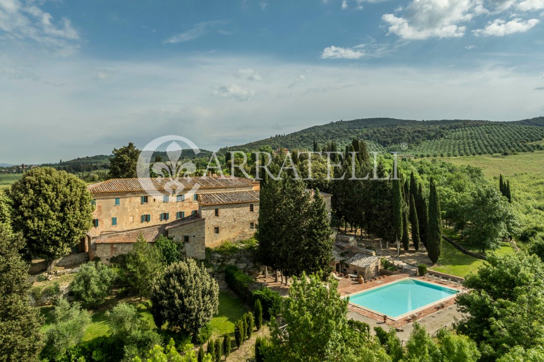 Villa in Asciano, Tuscany, Italy 4 - 16325029