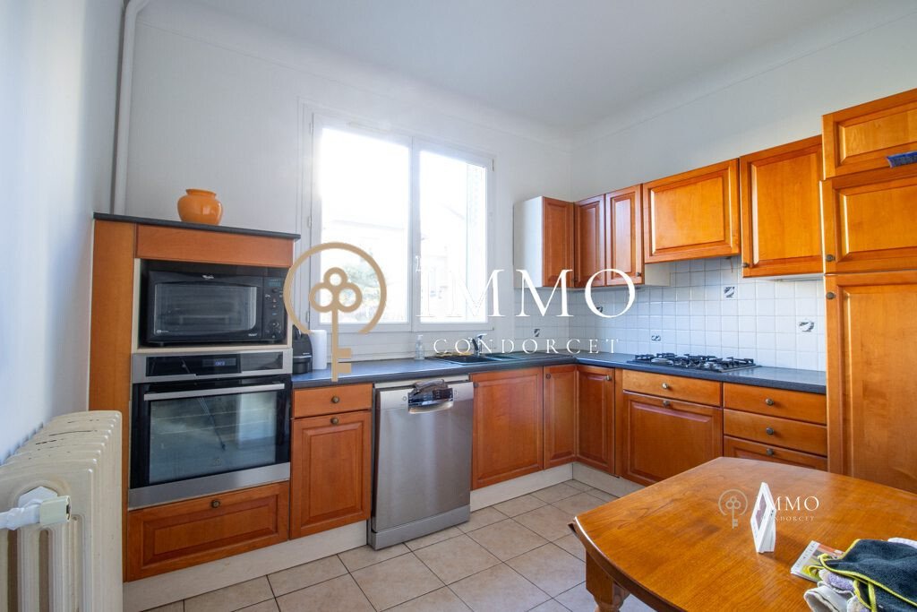 House in Henri Wallon, Bagneux, France 2 - 17112801