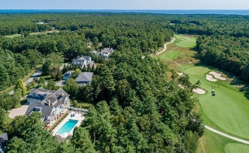 House in Mattapoisett, Massachusetts, United States 1