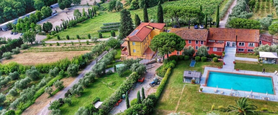 Country House in Montecarlo, Tuscany, Italy 3 - 13872395