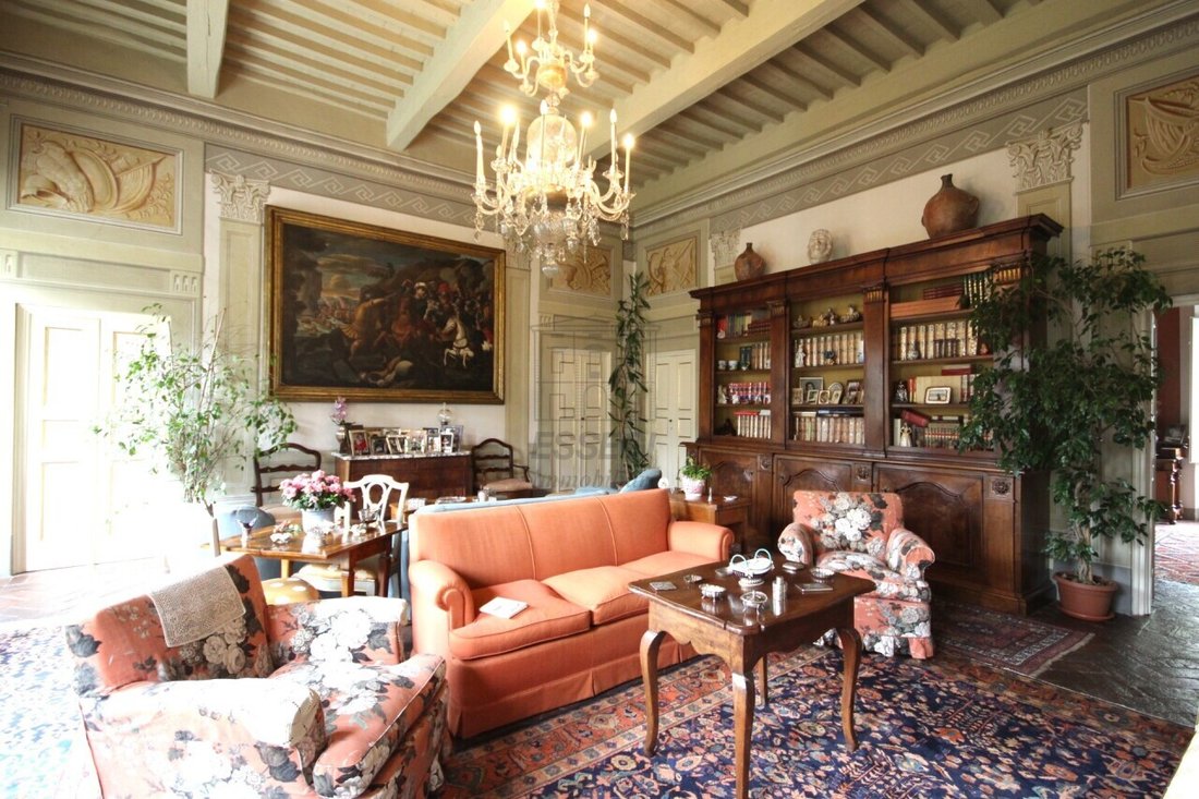 Villa in Area Monte San Quirico - Sant'Alessio, Lucca, Tuscany 4 - 16162295