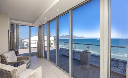 Apartment in West Beach, Cape Town, Western Cape 1