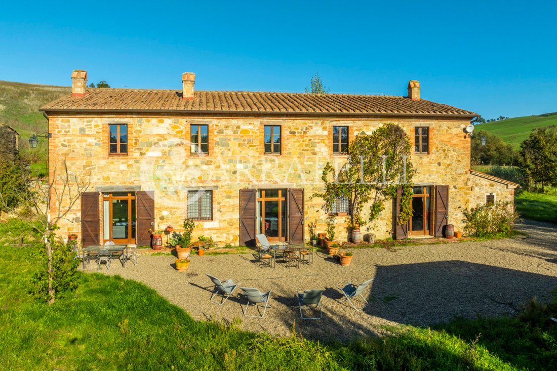 Country House in San Quirico d'Orcia, Tuscany, Italy 2 - 14889391