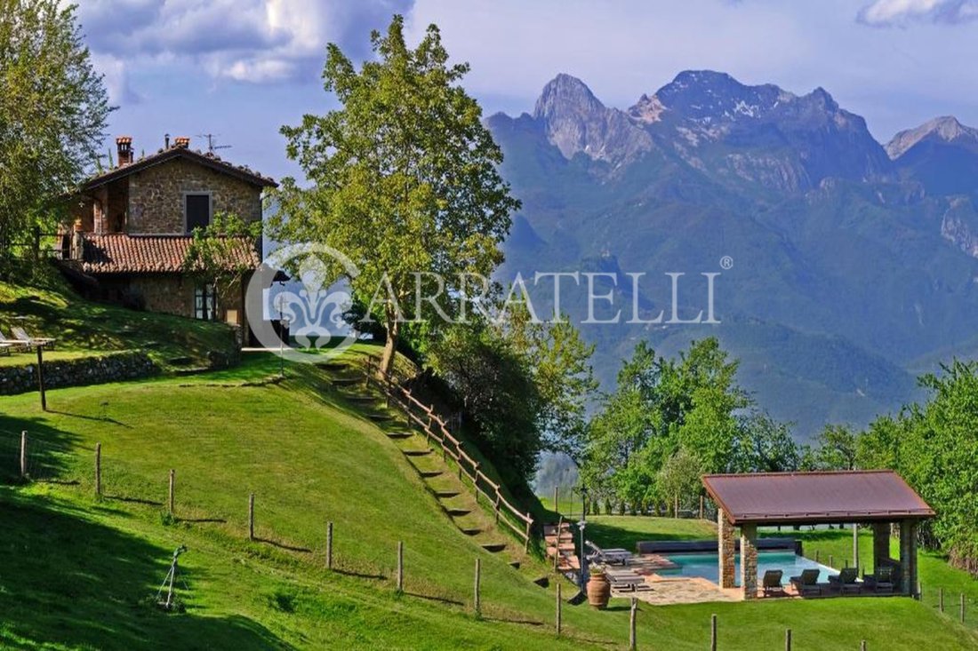 Country House in Pieve Fosciana, Tuscany, Italy 4 - 12735377
