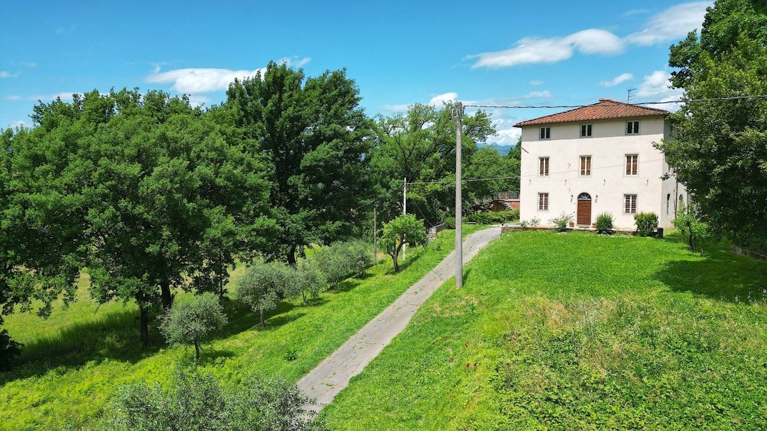 Villa in Montuolo - Fagnano, Lucca, Italy 2 - 13731470
