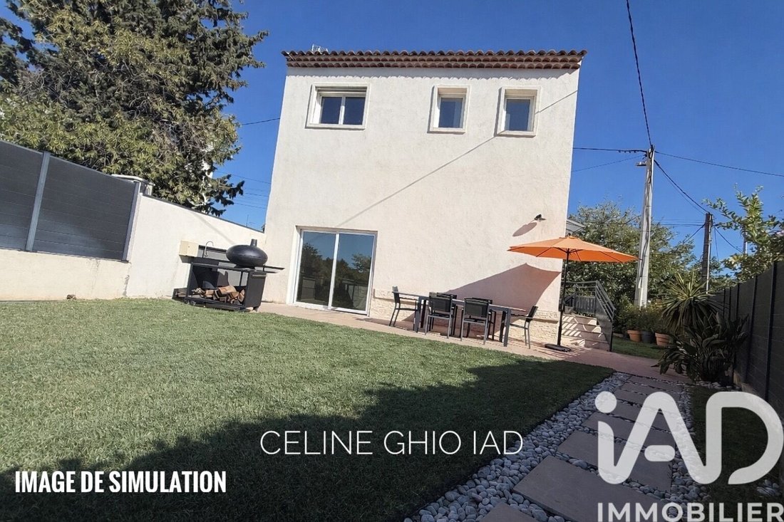 House in Saint-Cyr-sur-Mer, Provence-Alpes-Côte d'Azur, France 1 - 16100765