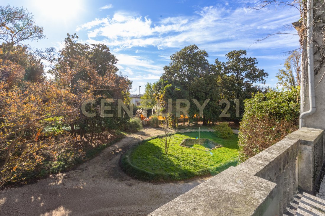 Villa in Montebelluna, Veneto, Italy 3 - 16858542