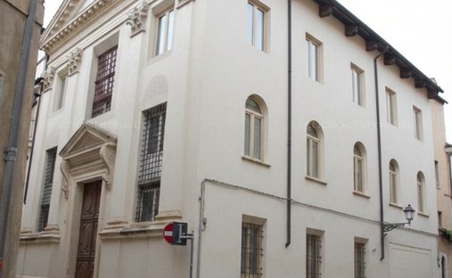 Penthouse in Center, Vicenza, Veneto 1