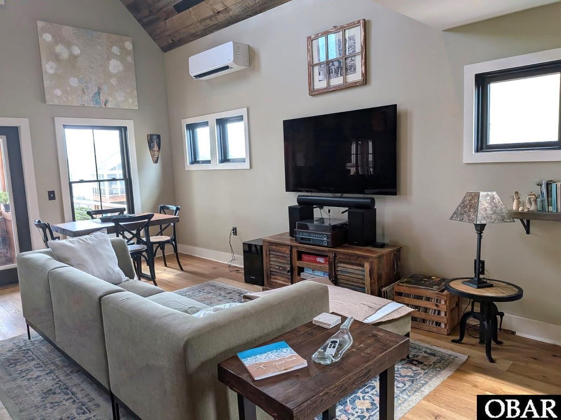House in Ocracoke, North Carolina, United States 5 - 17102059