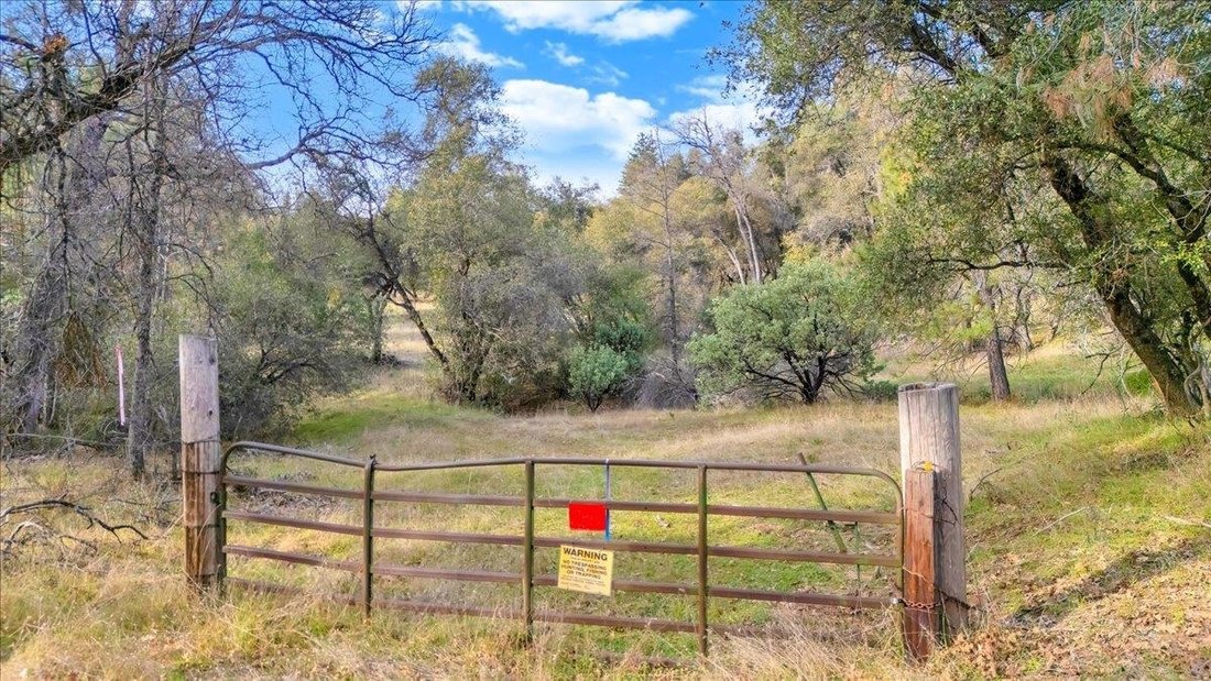 Land in Sonora, California, United States 3 - 17104739