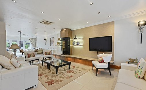 House in Little Common, Harrow, England 1