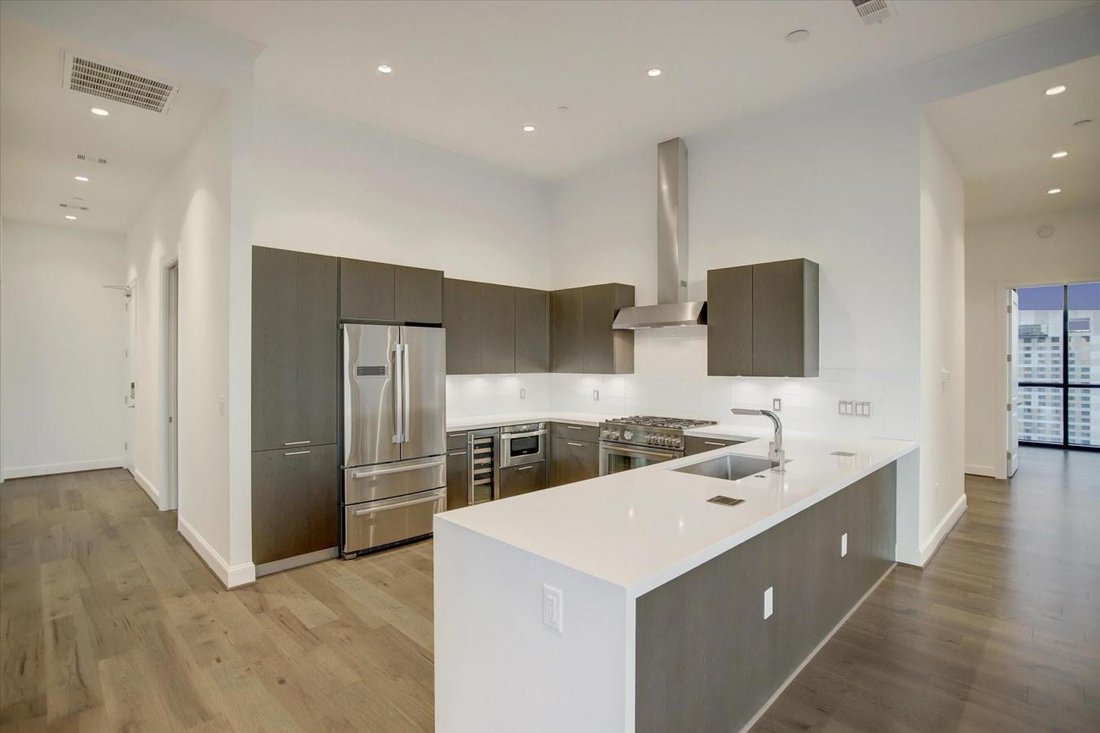 Condo in Houston, Texas, United States 5 - 17122678