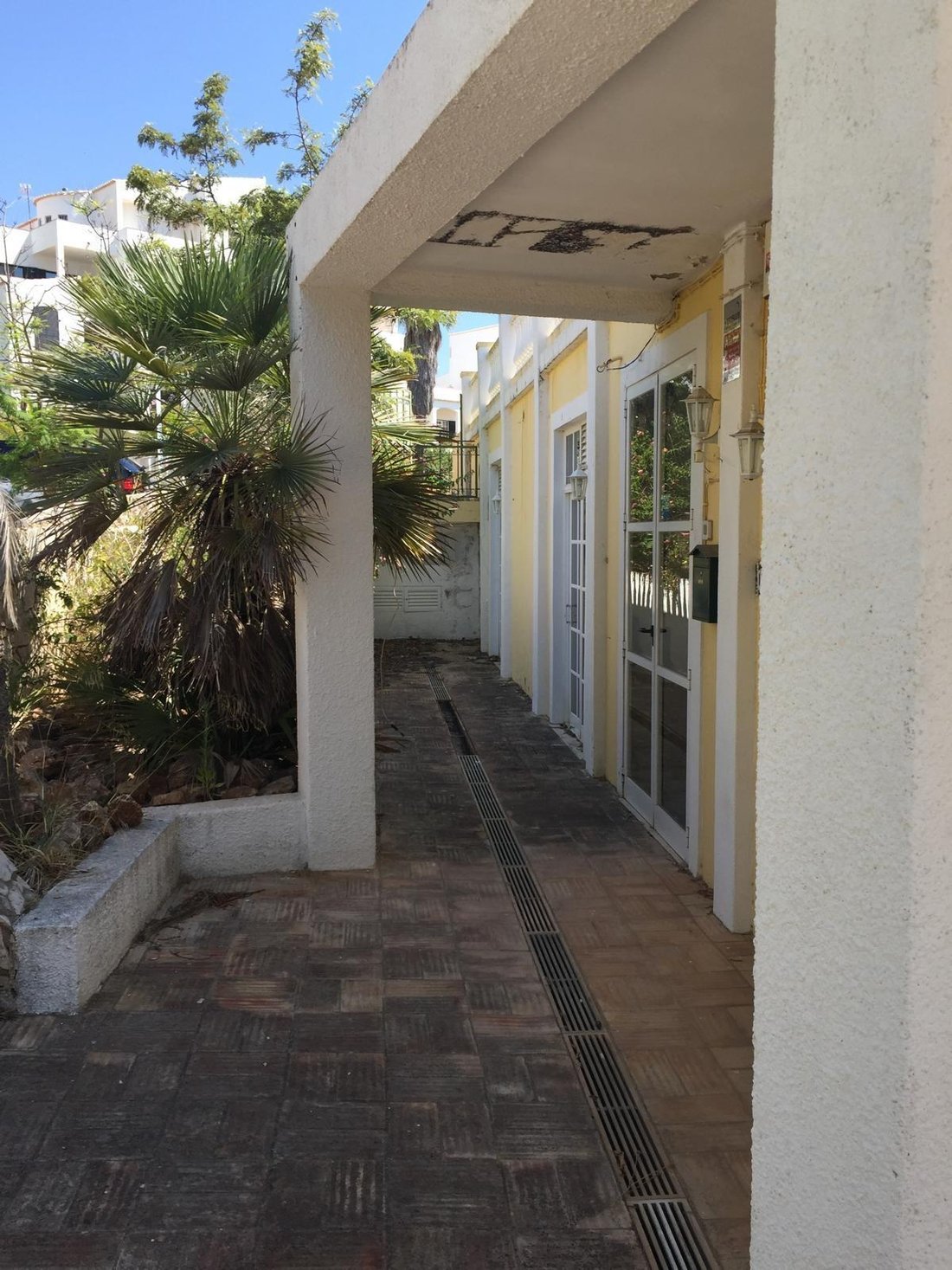 Portimão Villa (Clube do Vau) – built area 344.1 sqm, pool