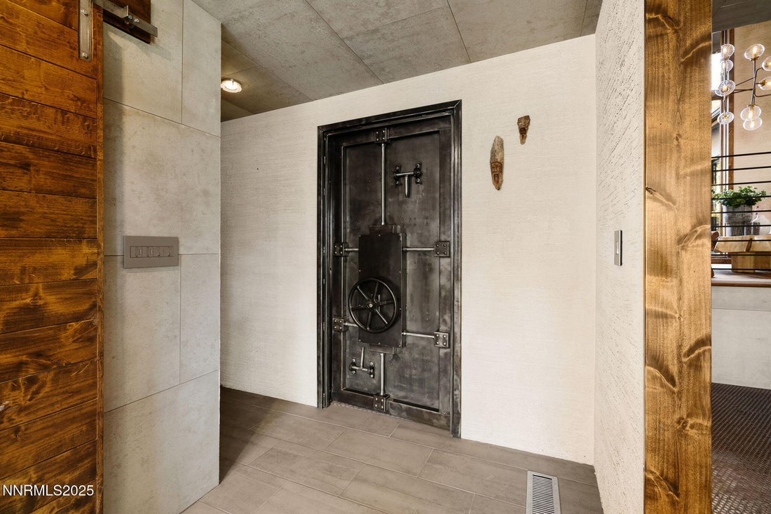 House in Reno, Nevada, United States 4 - 17102951