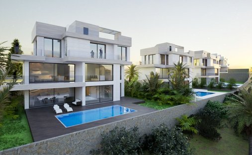 Villa in Estepona, Andalusia, Spain 1