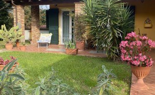 Villa in Palvotrisia - Hill of the Sun, Castelnuovo Magra, Liguria 1