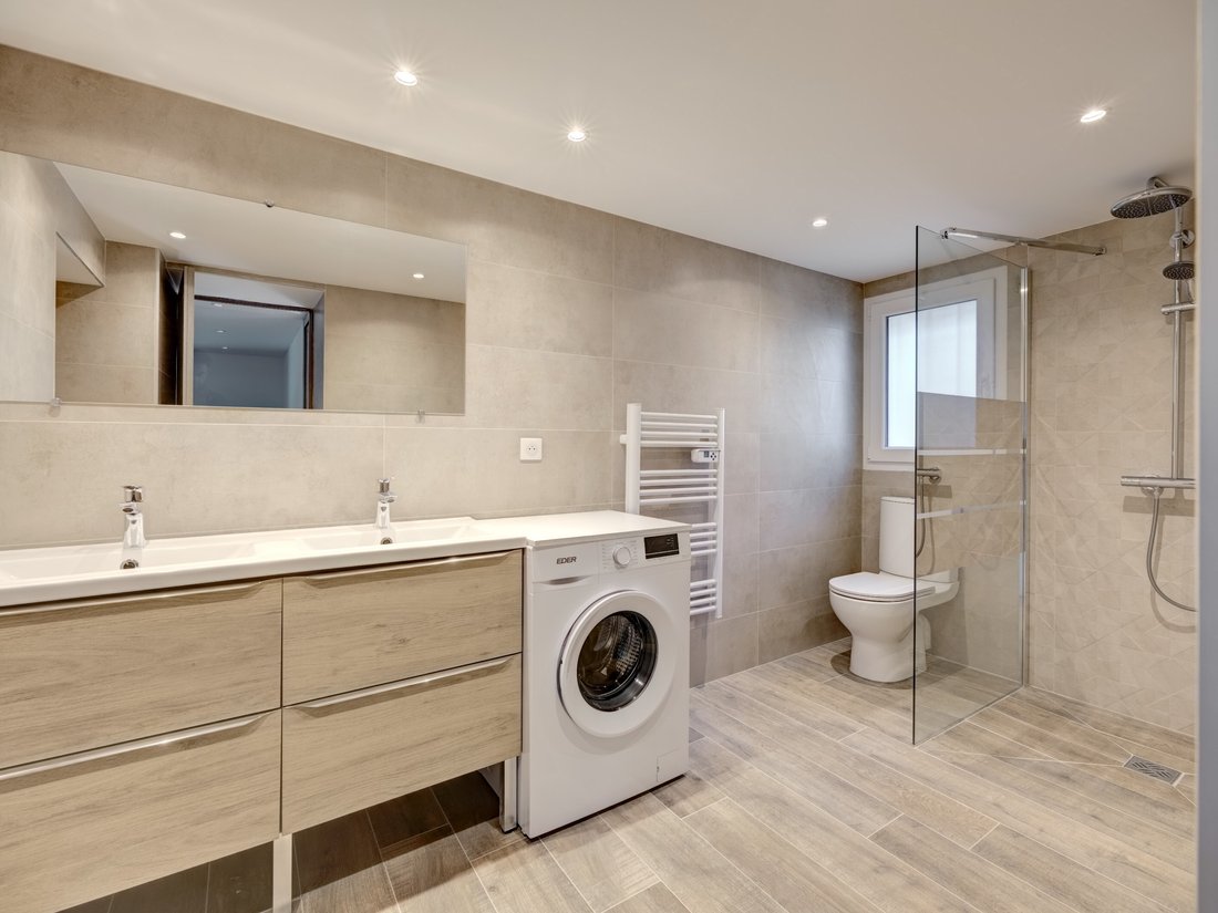 House in Saint Nicolas, Cannes, France 5 - 17117222