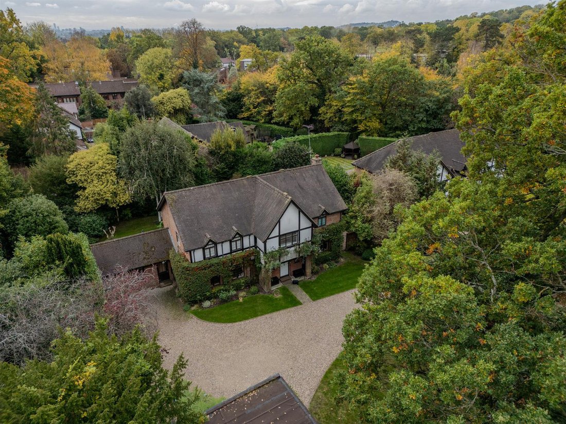 House in Great Stanmore, Harrow, England 1 - 17103919