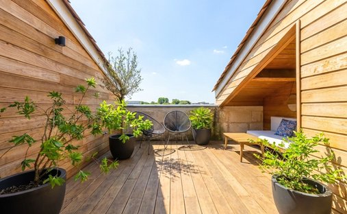 Wohnung in Hôtel de Ville-Quinconce-Saint Seurin-Fondaudège, Bordeaux, Frankreich 1