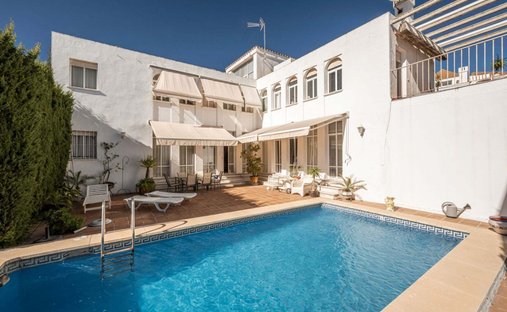Villa a Puerto Banus, Marbella, Spagna 1