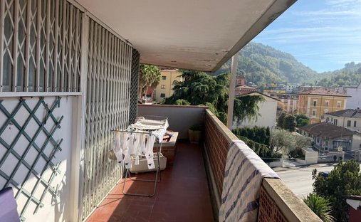 House in Center, Marina di Carrara, Tuscany 1