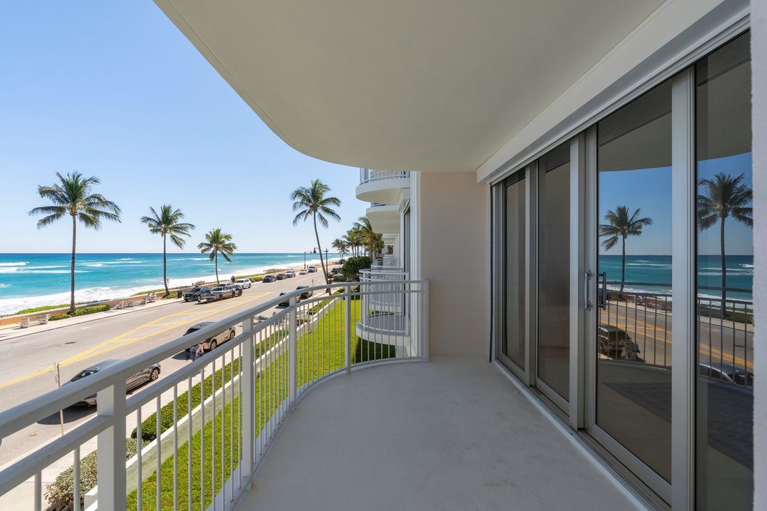 Condo in Palm Beach, Florida, United States 3 - 17132626