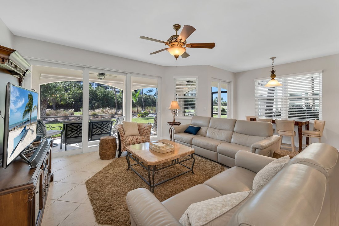 Condo in Naples, Florida, United States 2 - 17100724
