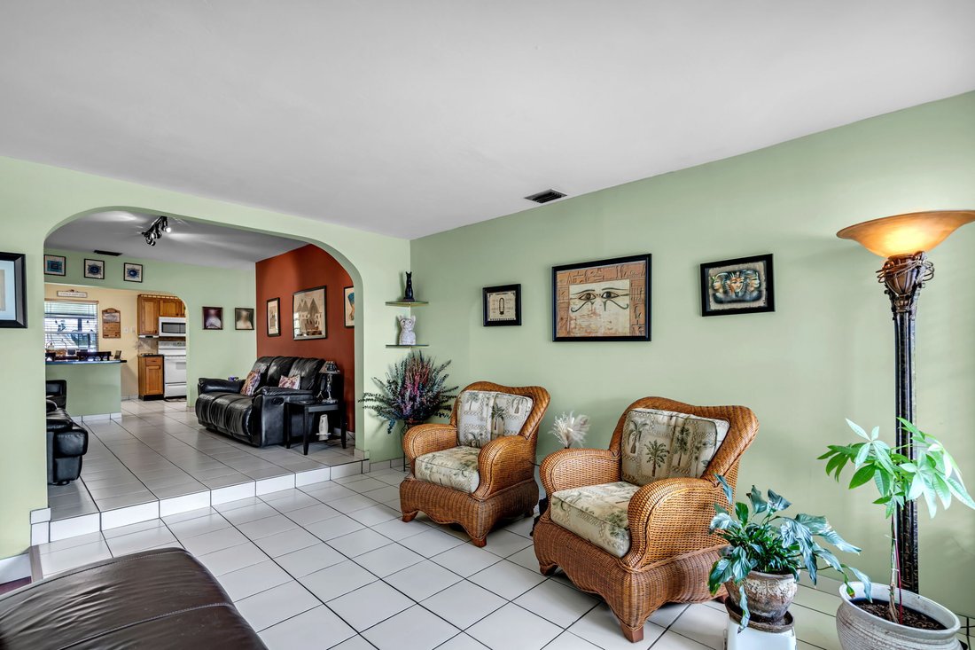 House in Miami Springs, Florida, United States 5 - 17100739