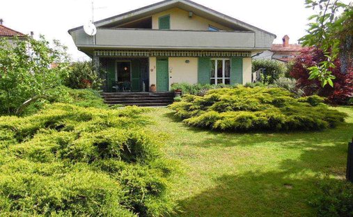 Villa in Pallerone - Serricciolo - Gorasco, Aulla, Tuscany 1