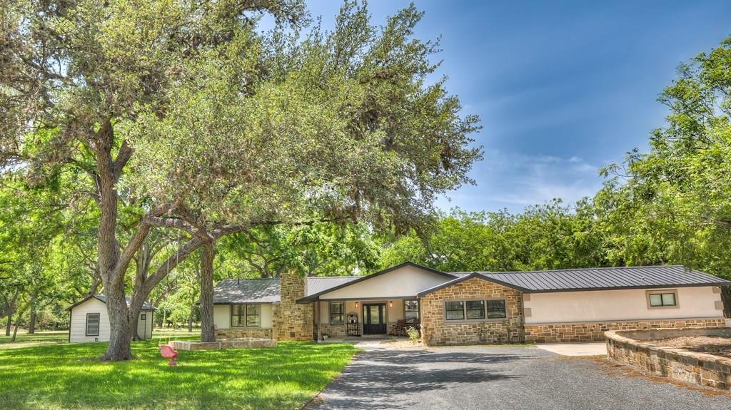House in Uvalde, Texas, United States 1 - 17103441