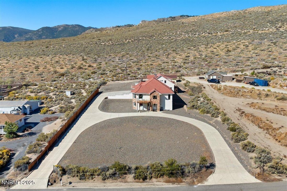 House in Genoa, Nevada, United States 3 - 17102771