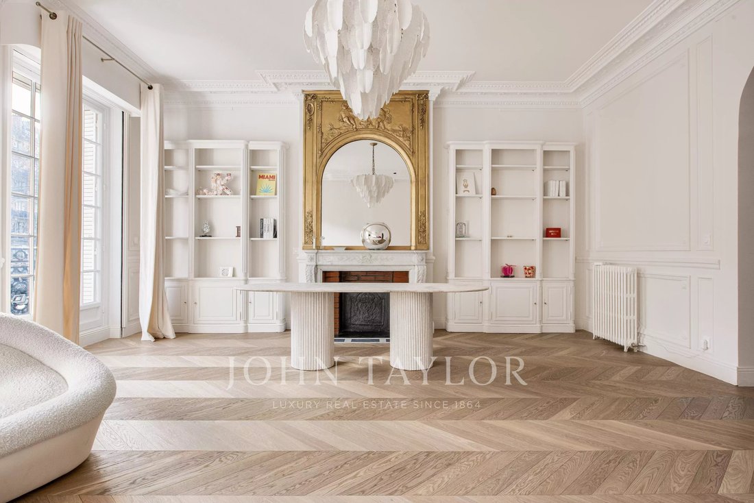 Apartment in Porte Dauphine, Paris 16e Arrondissement, Paris 1 - 17090948
