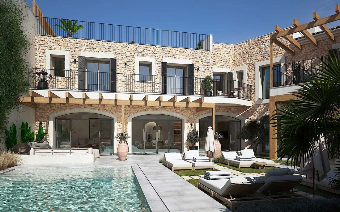 House in ses Salines, Balearic Islands, Spain 2 - 13361207