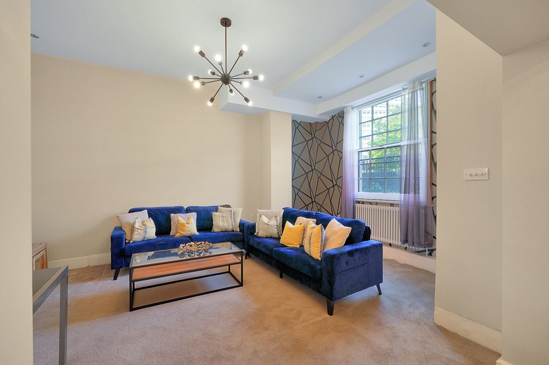 Apartment in Hyde Park, Westminster, England 4 - 16690169