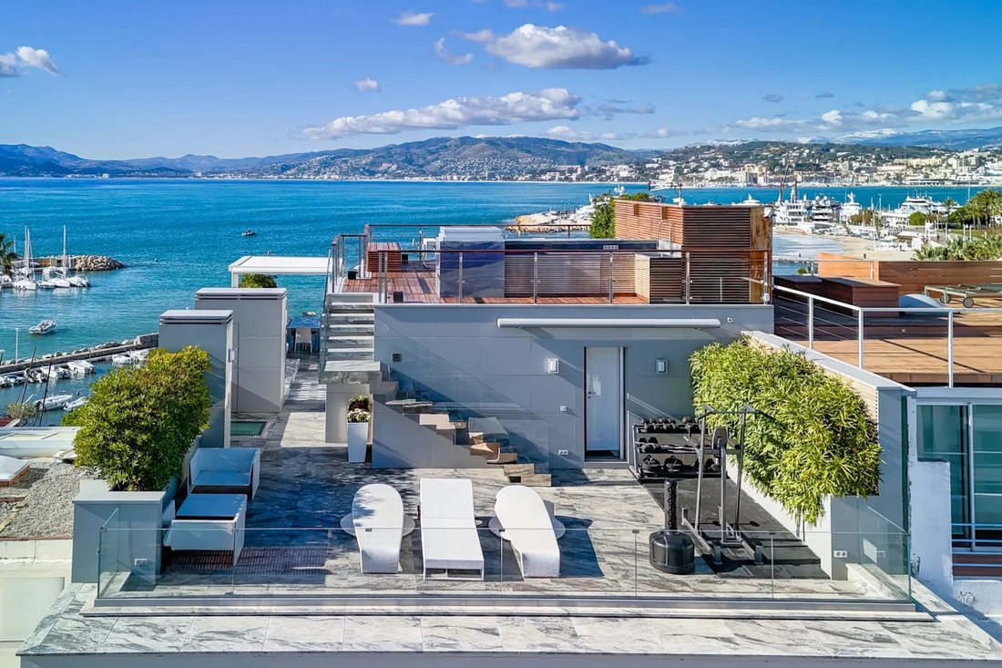 Apartment in Cannes, Provence-Alpes-Côte d'Azur, France 1 - 17099868