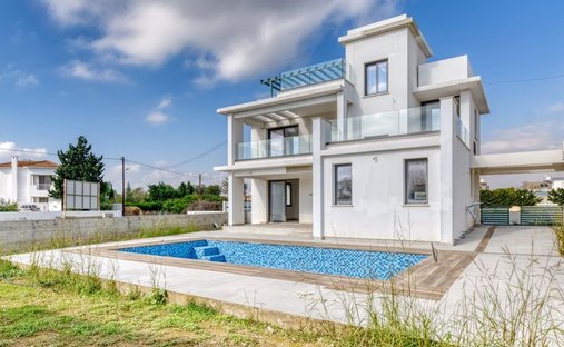 Villa in Perivolia, Larnaka, Zypern 1