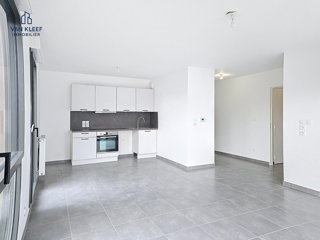 Apartment in Divonne-les-Bains, Auvergne-Rhône-Alpes, France 5 - 17127222