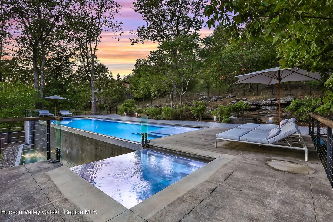 House in Lake Hill, New York, United States 2 - 17101752