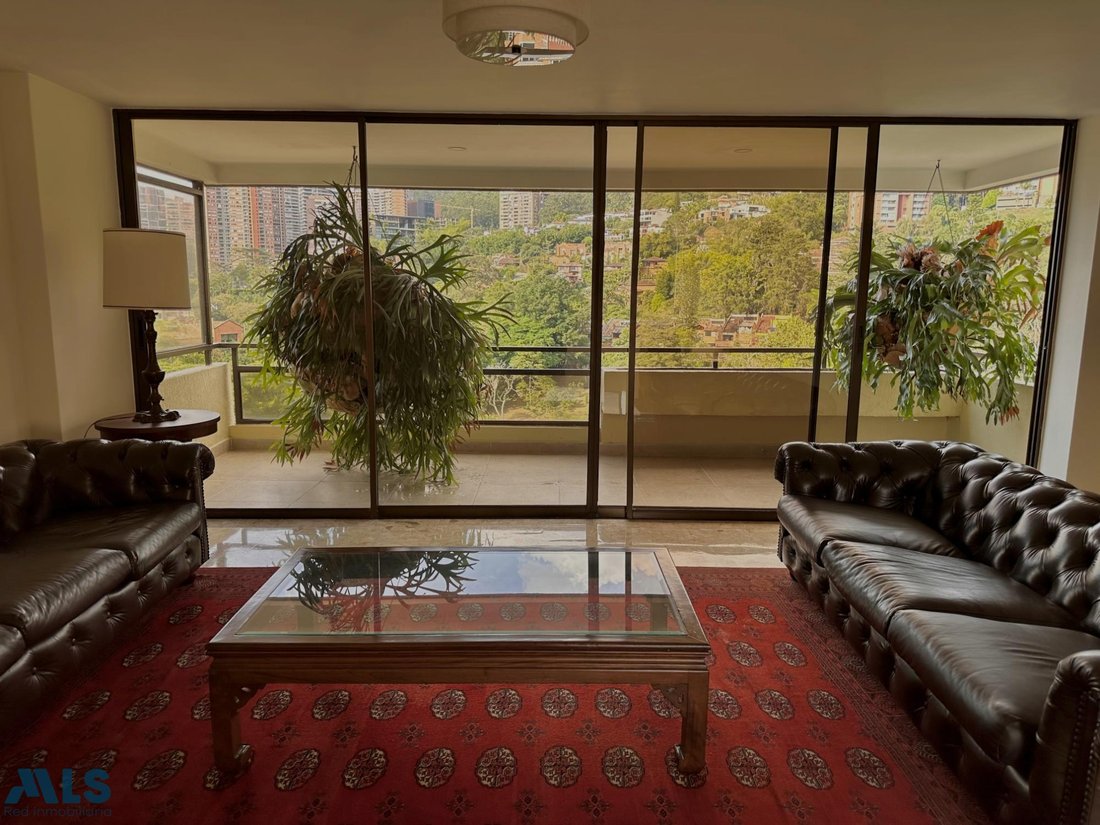 Private View Penthouses For Sale With Private Balcony Reference: Penthouse With 2 Terraces And 2 Balconies In In Medellín