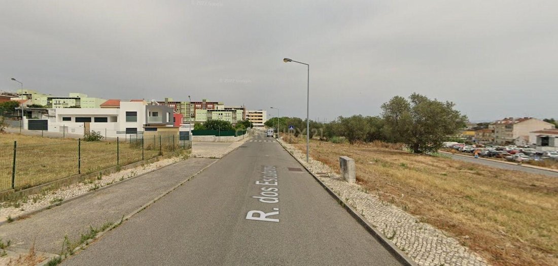 Land in Camarate, Unhos e Apelacao, Lisbon, Portugal 2 - 17131505