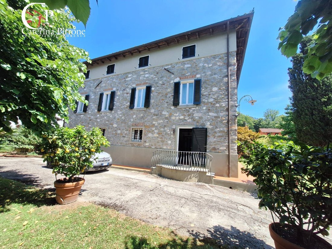 Villa in Pescaglia, Tuscany, Italy 2 - 17111030
